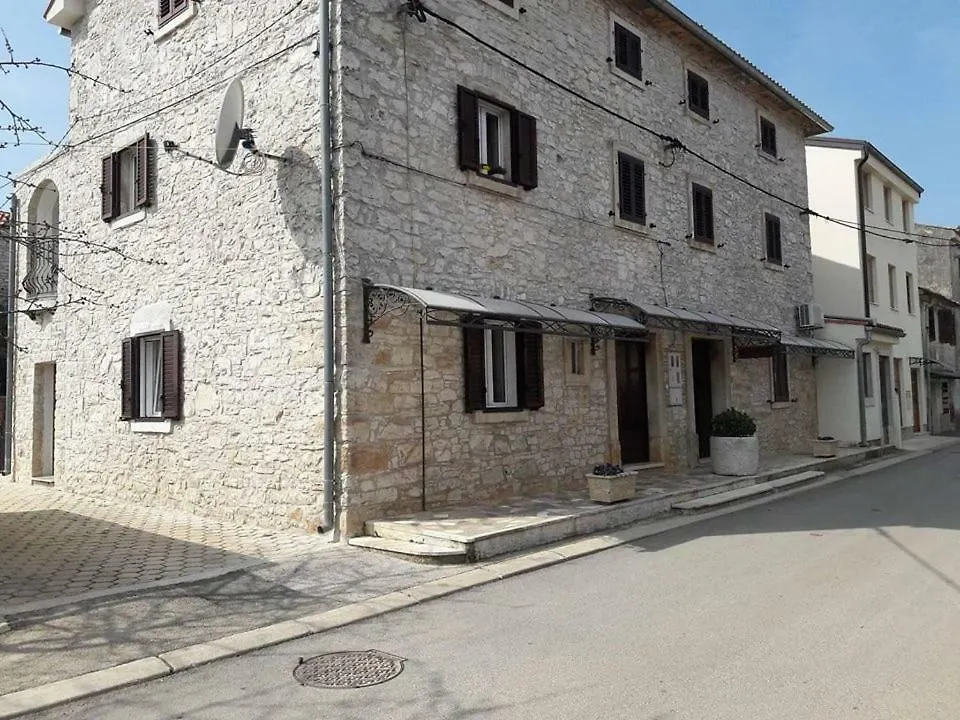Apartment Nona Tar-Vabriga